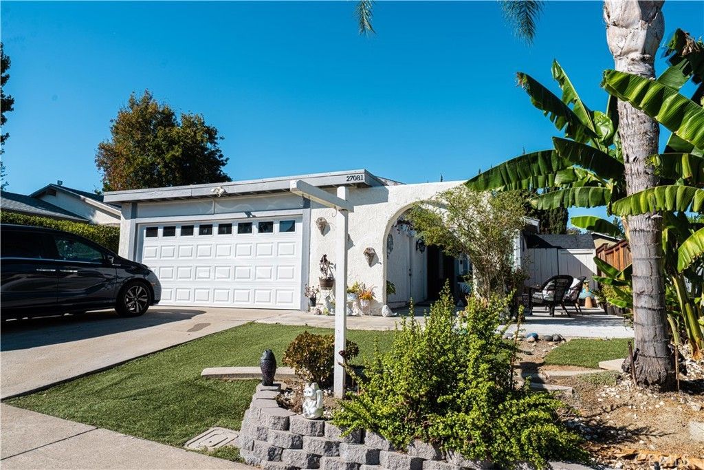 27081 Sombras, Mission Viejo