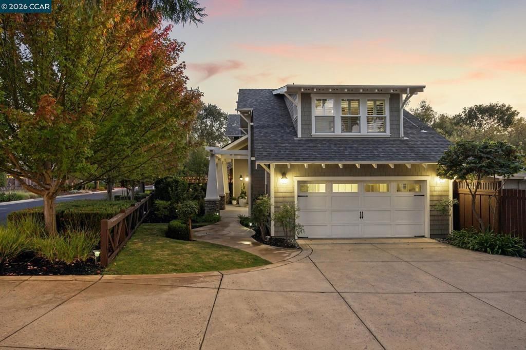 3742 Old Blackhawk Rd, Danville