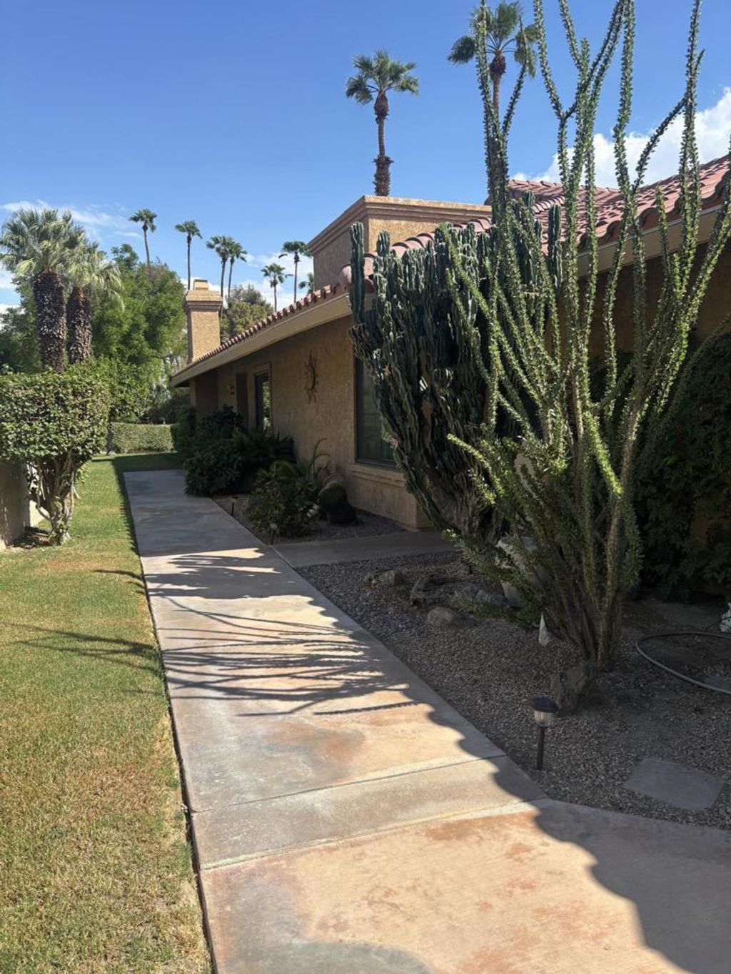 41510 Woodhaven Drive E, Palm Desert