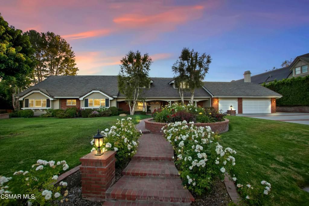 2777 Los Pinos Circle, Camarillo