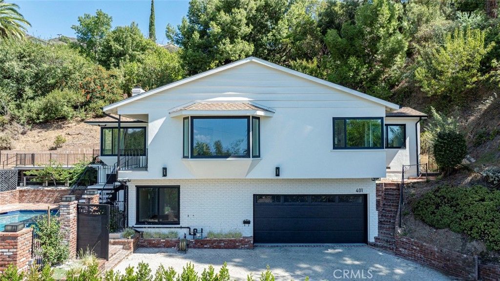 401 Brockmont Drive, Glendale