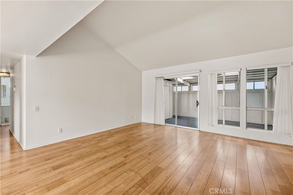 3685 Vista Campana N # 68, Oceanside