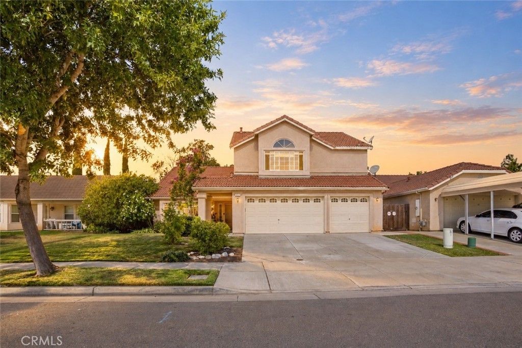 521 Alfarata, Merced