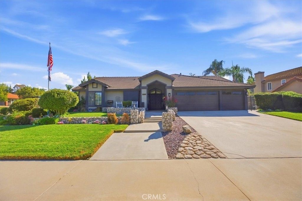 7008 Wood, Riverside