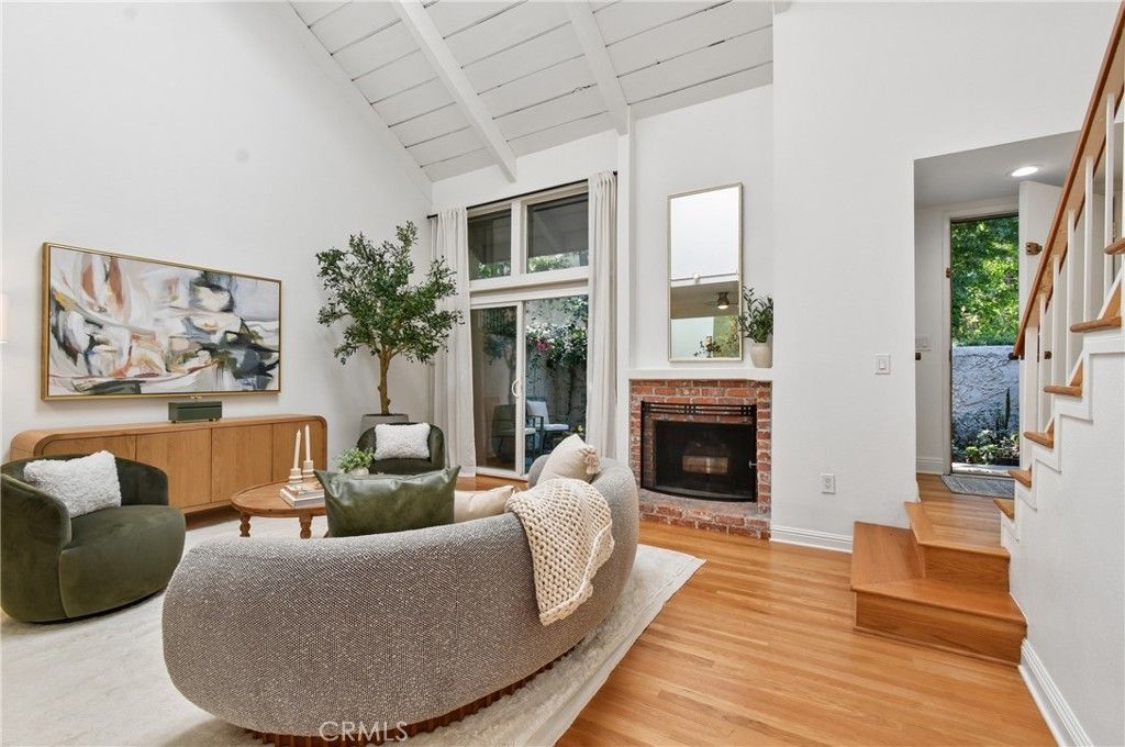 4249 Colfax Avenue # G, Studio City
