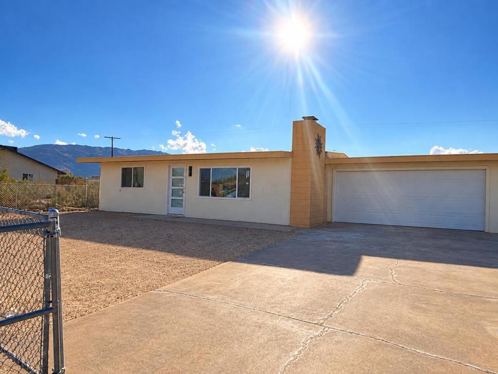 6654 Persia Avenue, 29 Palms