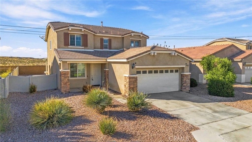 16788 Desert Lily, Victorville