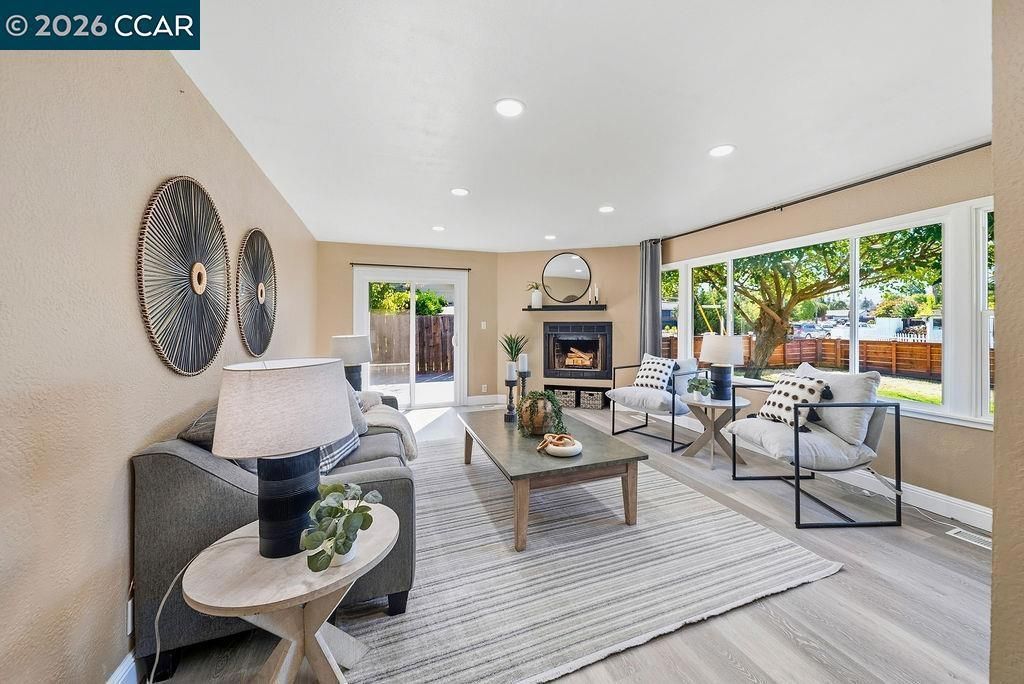3825 Joan Ave, Concord