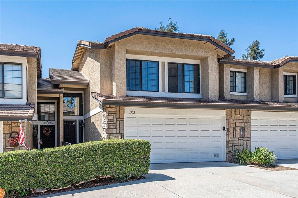 1902 Cobblefield, Glendora
