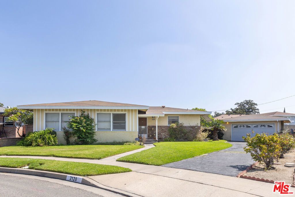 2120 E Napa Place, Anaheim