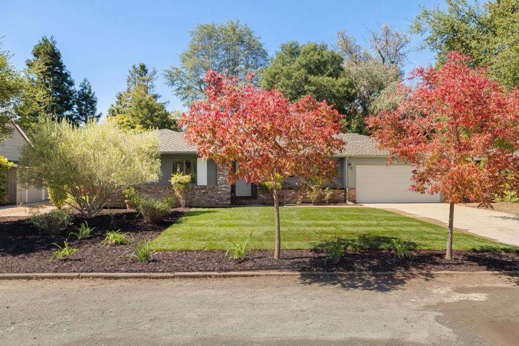 972 Echo Drive, Los Altos