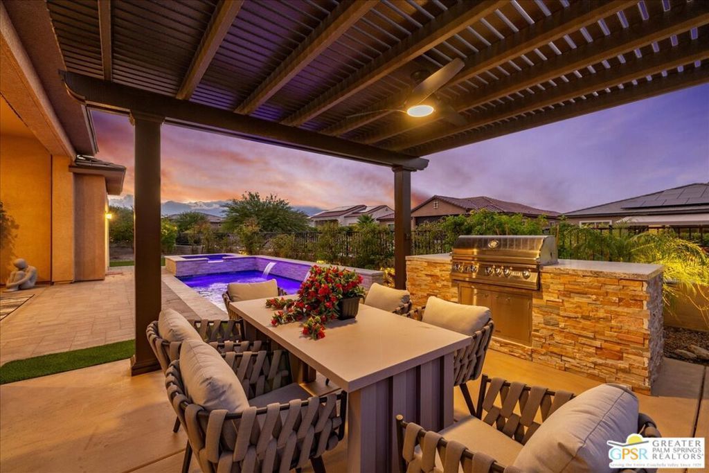 121 Zinfandel, Rancho Mirage