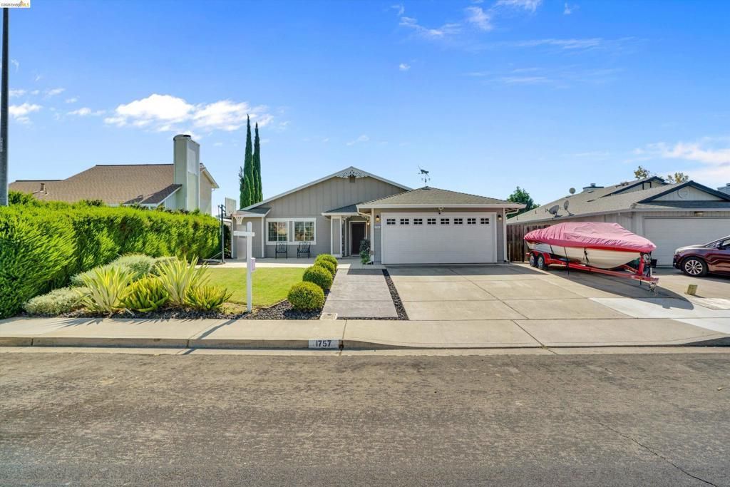1757 Chianti Way, Oakley