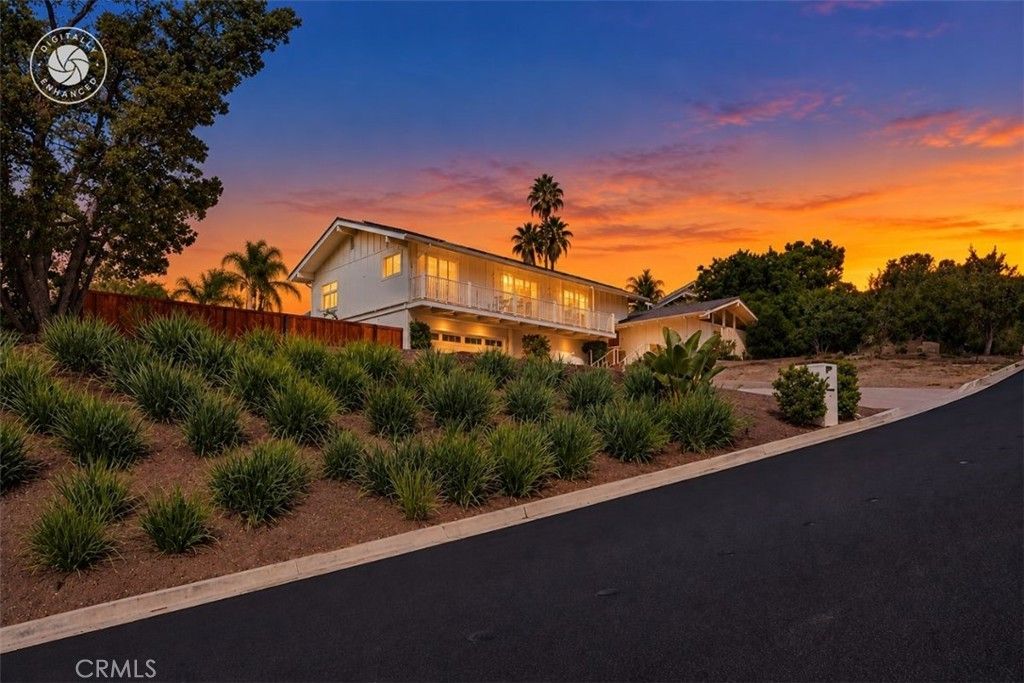10381 Brightwood, North Tustin