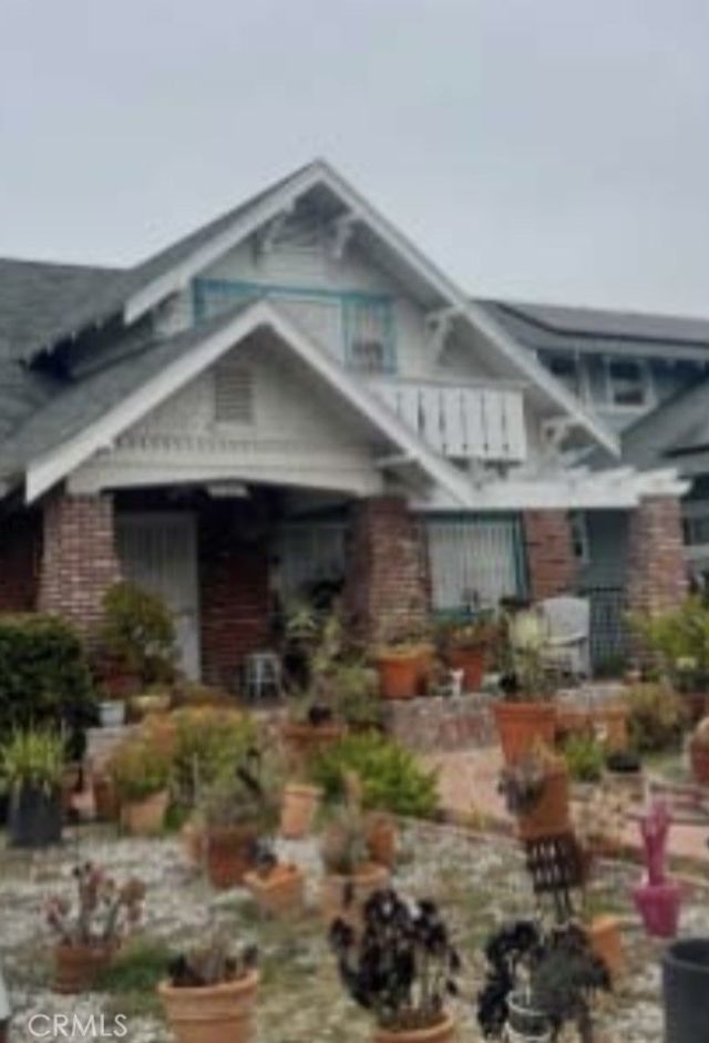 1563 W 49th, Los Angeles