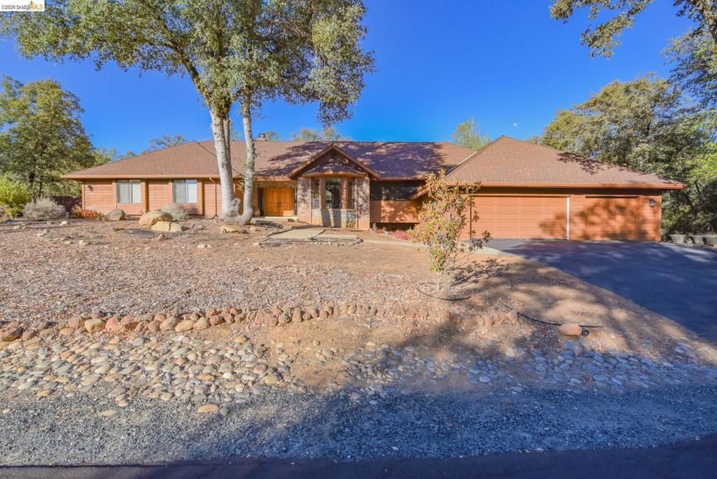 14075 Barlupi Circle, Sonora