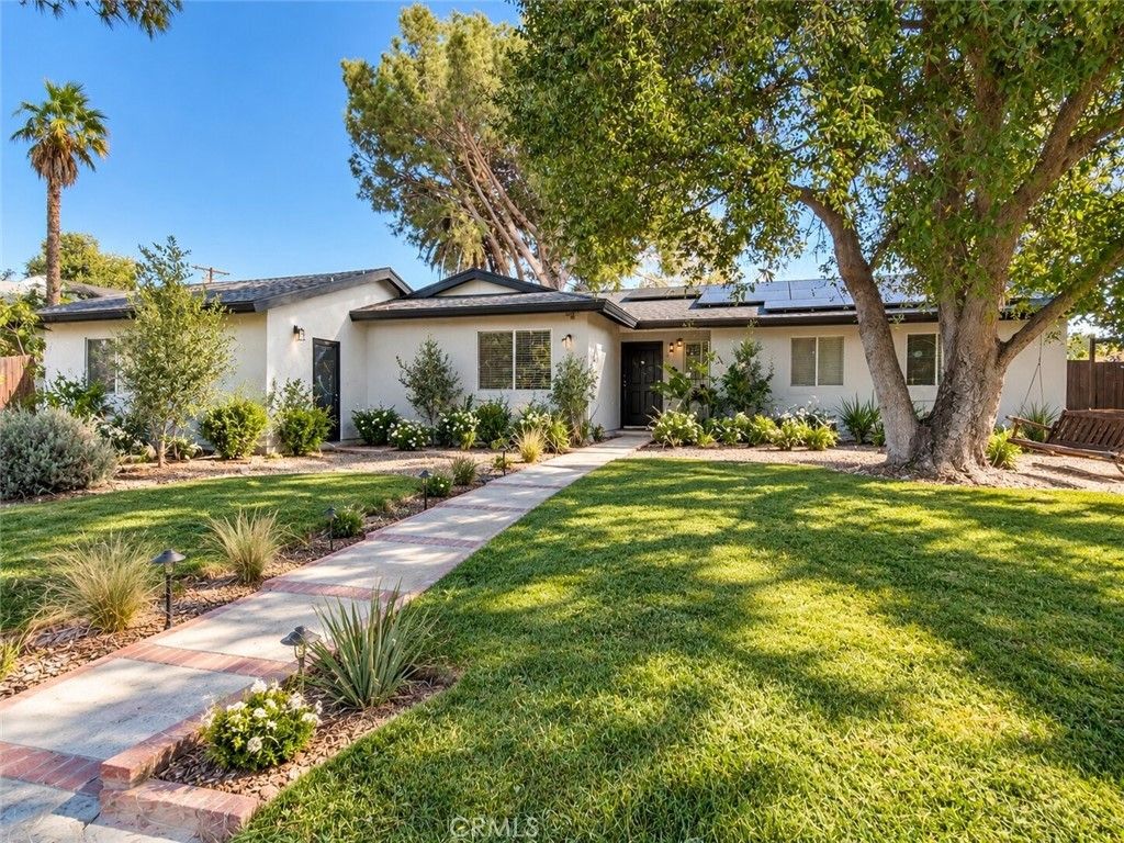 10740 Viking, Porter Ranch