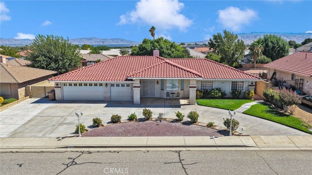 10615 Westway, Hesperia