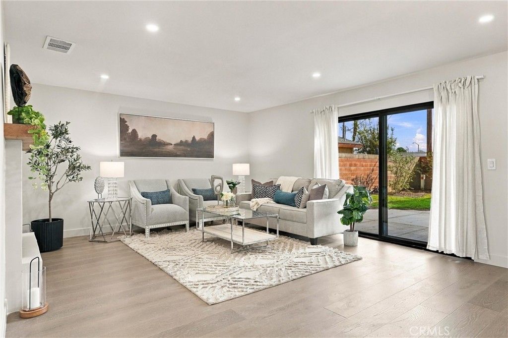 718 Kenoak, Placentia