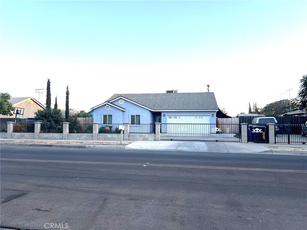 721 W Sonora Avenue, Tulare
