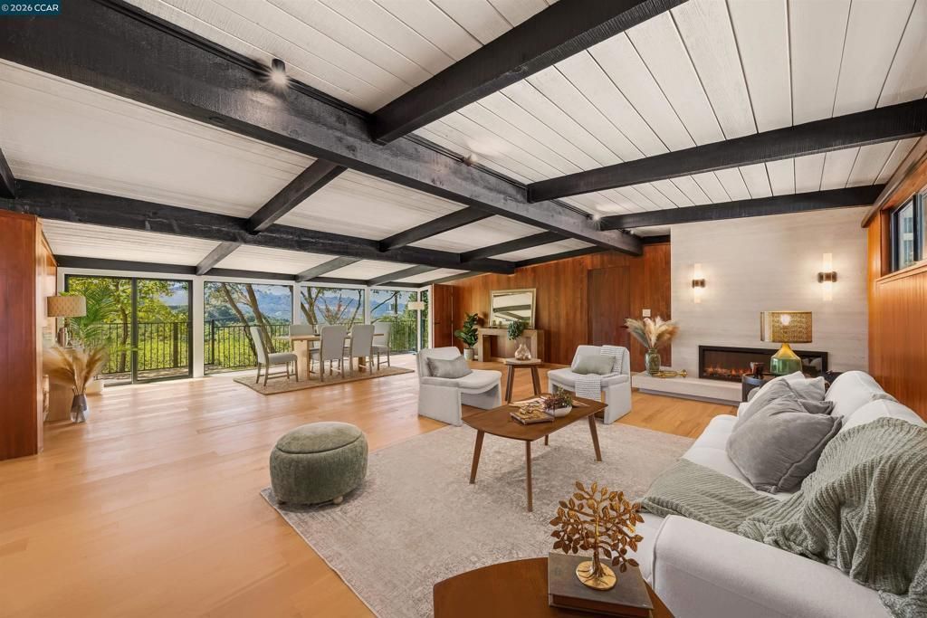 742 Miner Rd, Orinda