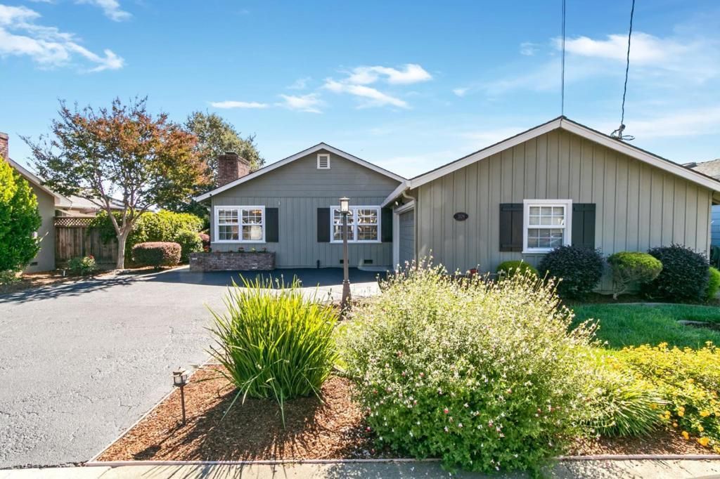 2129 Belmont Avenue, San Carlos