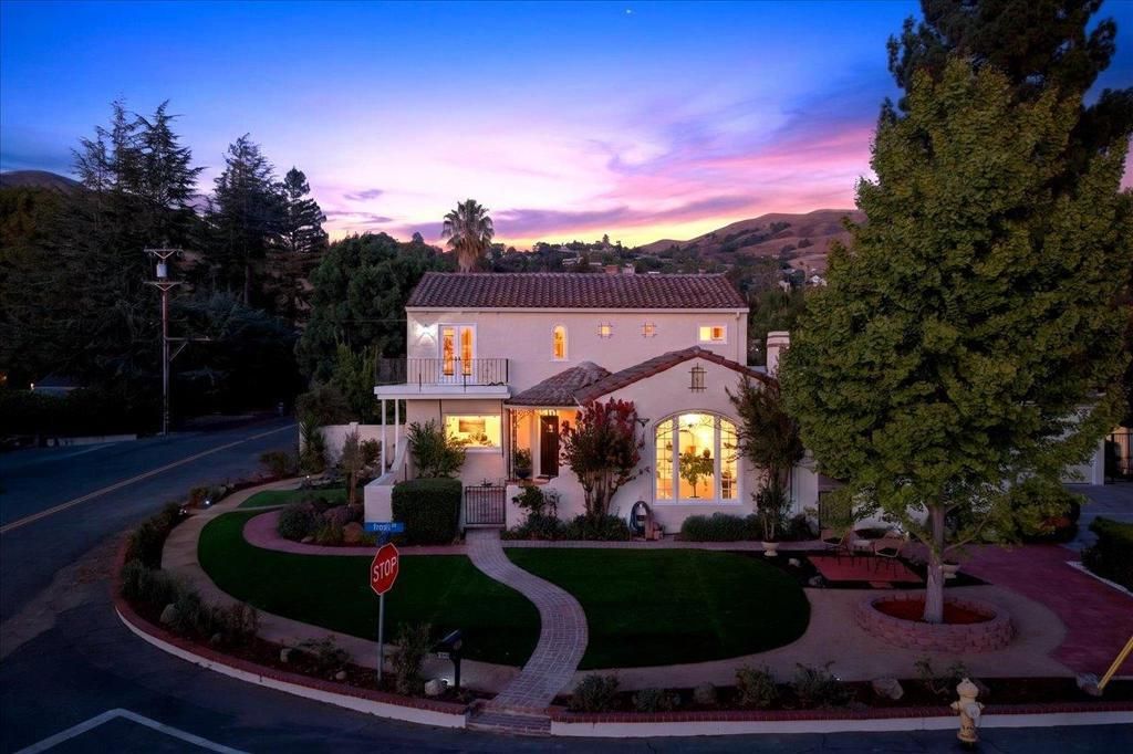 398 Crest Drive, San Jose