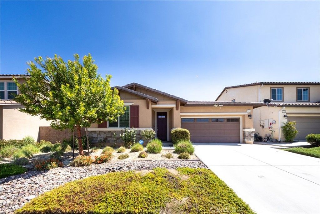 34204 Chenille, Murrieta
