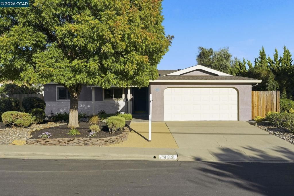 433 Lassen Dr, Martinez