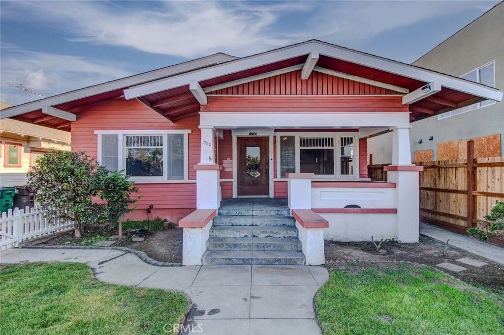 1700 E 7th, Long Beach