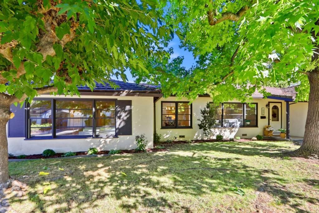 2405 Our Lane, Mountain View