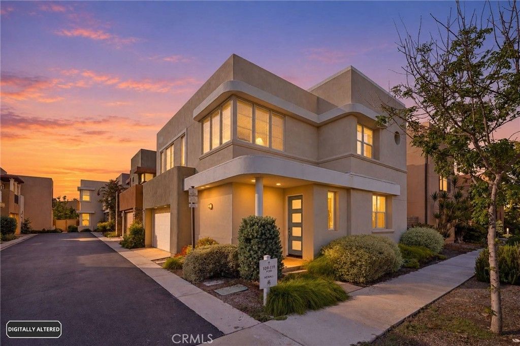 119 Newall, Irvine
