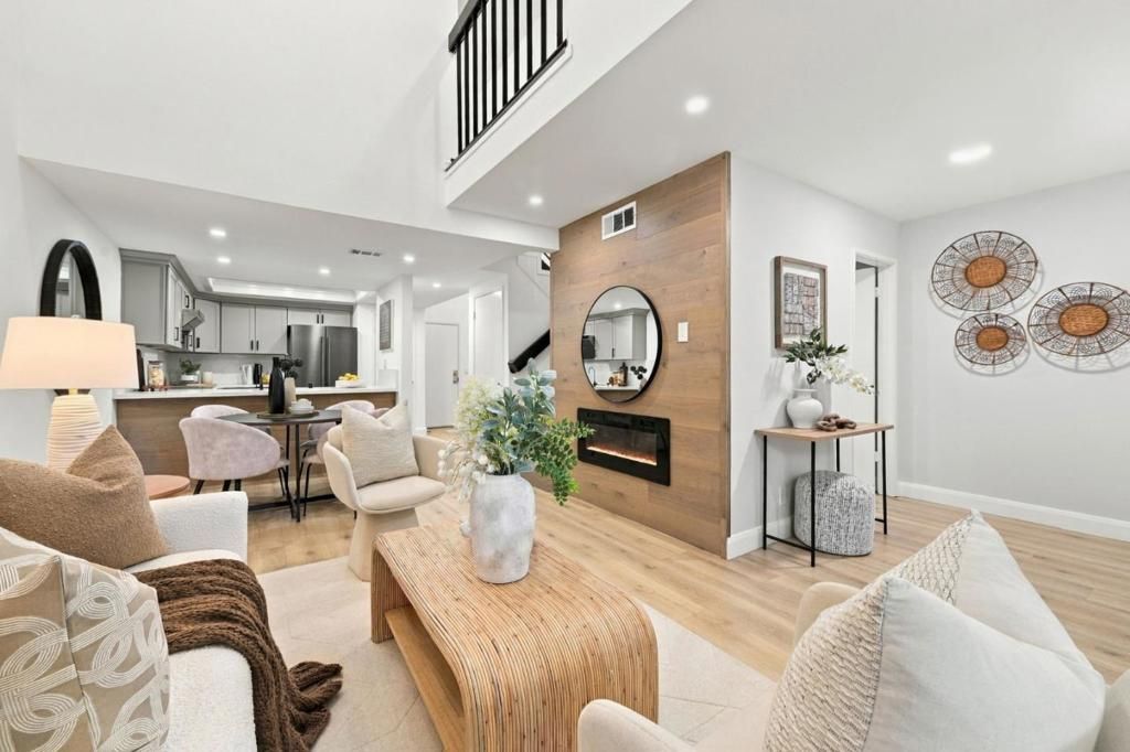 1459 Tyler Park Way, Mountain View