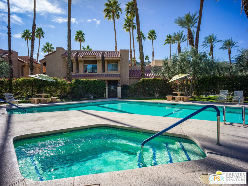 2700 Lawrence Crossley Road # 55, Palm Springs
