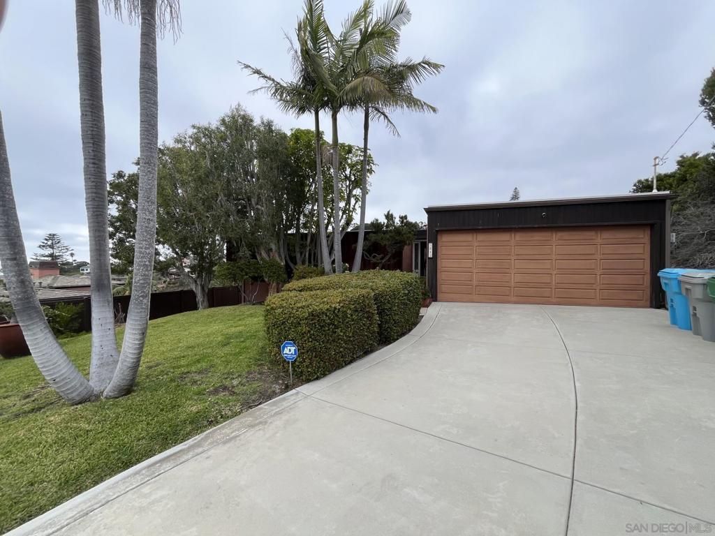 5943 La Jolla Corona Drive, La Jolla