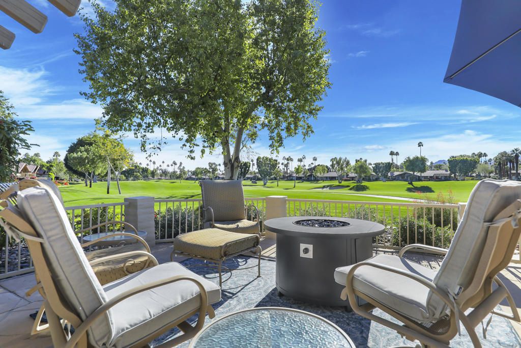 209 Bouquet Canyon Drive, Palm Desert