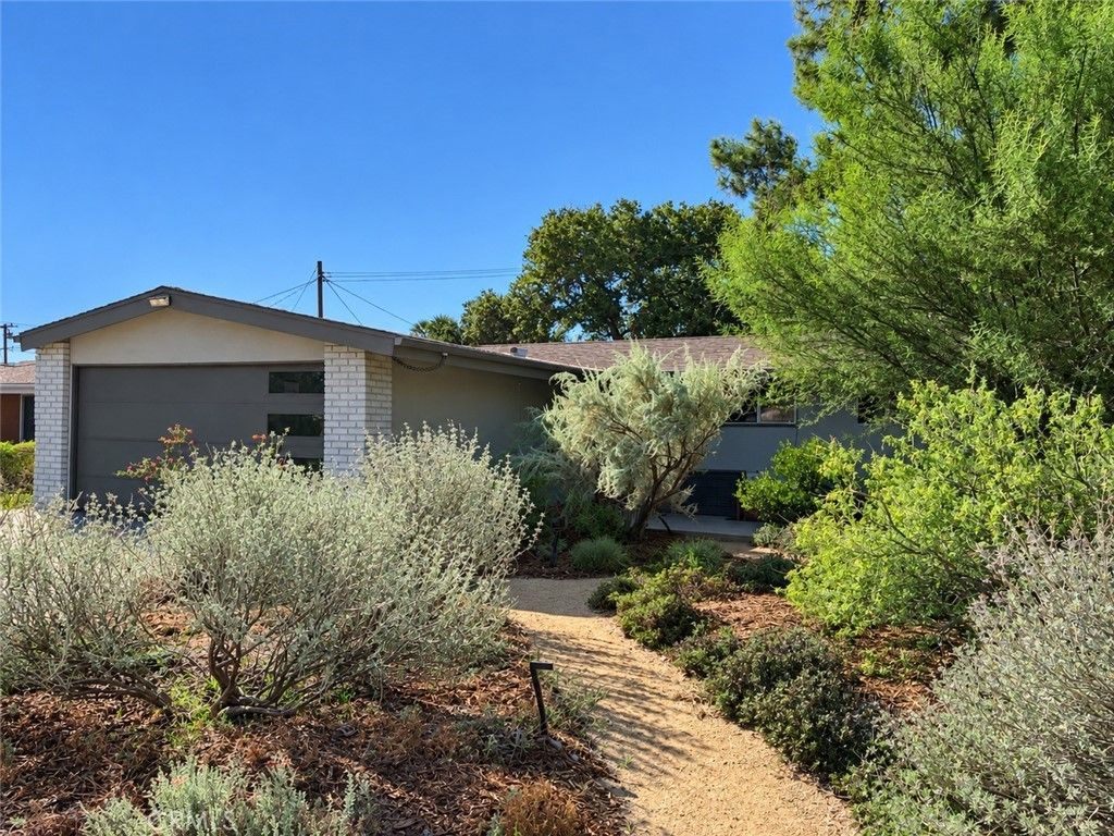 19214 Nearbrook, Canyon Country