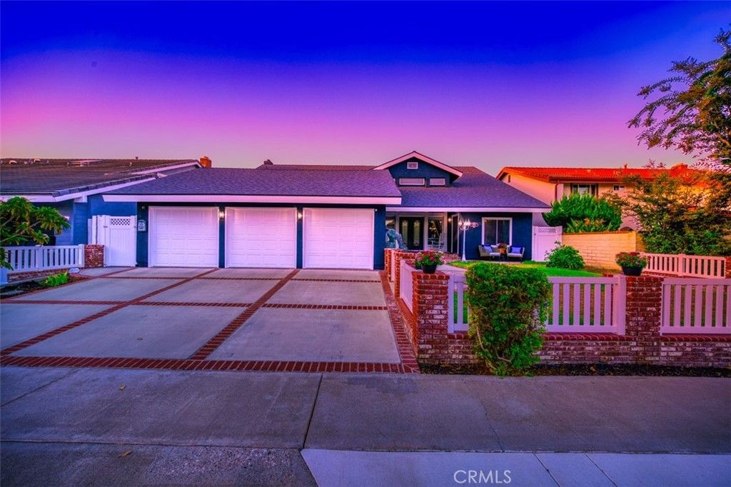 1828 Kinglet Court, Costa Mesa