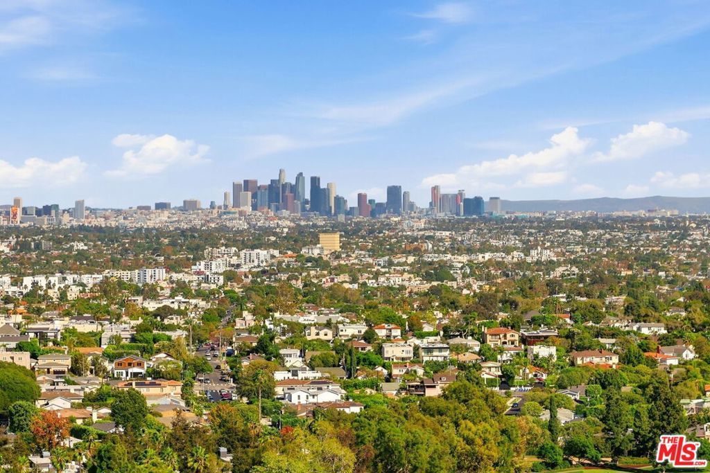 2222 Avenue Of The Stars # 1505, Los Angeles