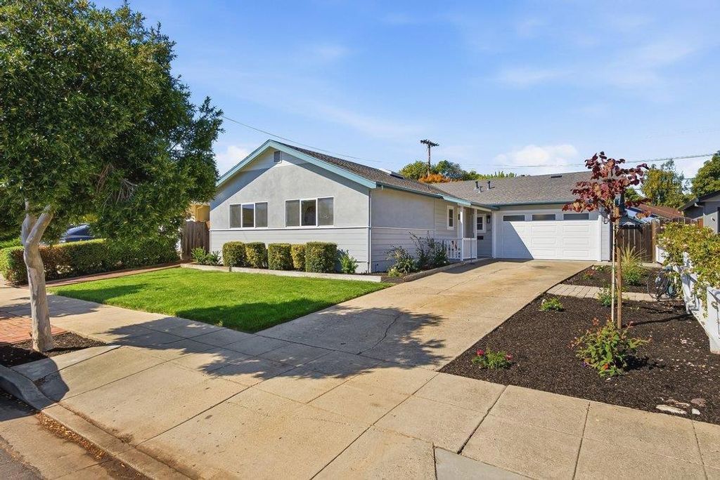 506 Mountain View Avenue, Belmont
