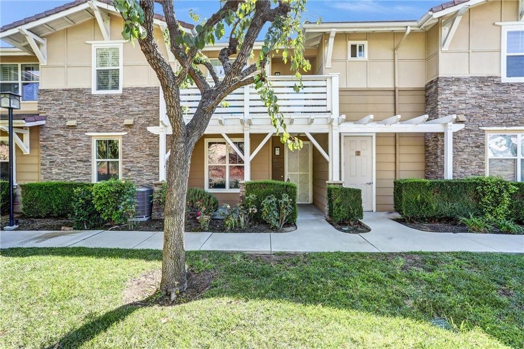 825 Francesca Drive # 103, Walnut