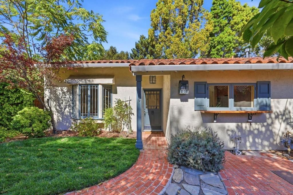 1319 Hopkins Avenue, Palo Alto