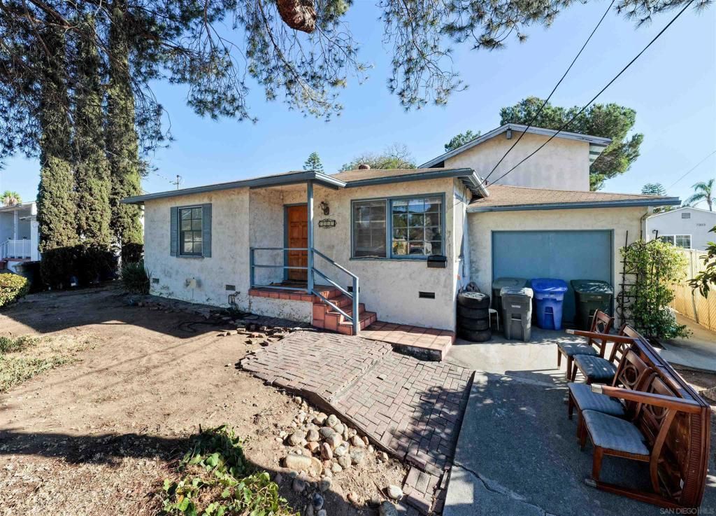 7207 Berkeley Dr., La Mesa