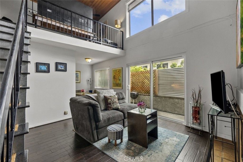 3988 Beethoven Street # 9, Los Angeles
