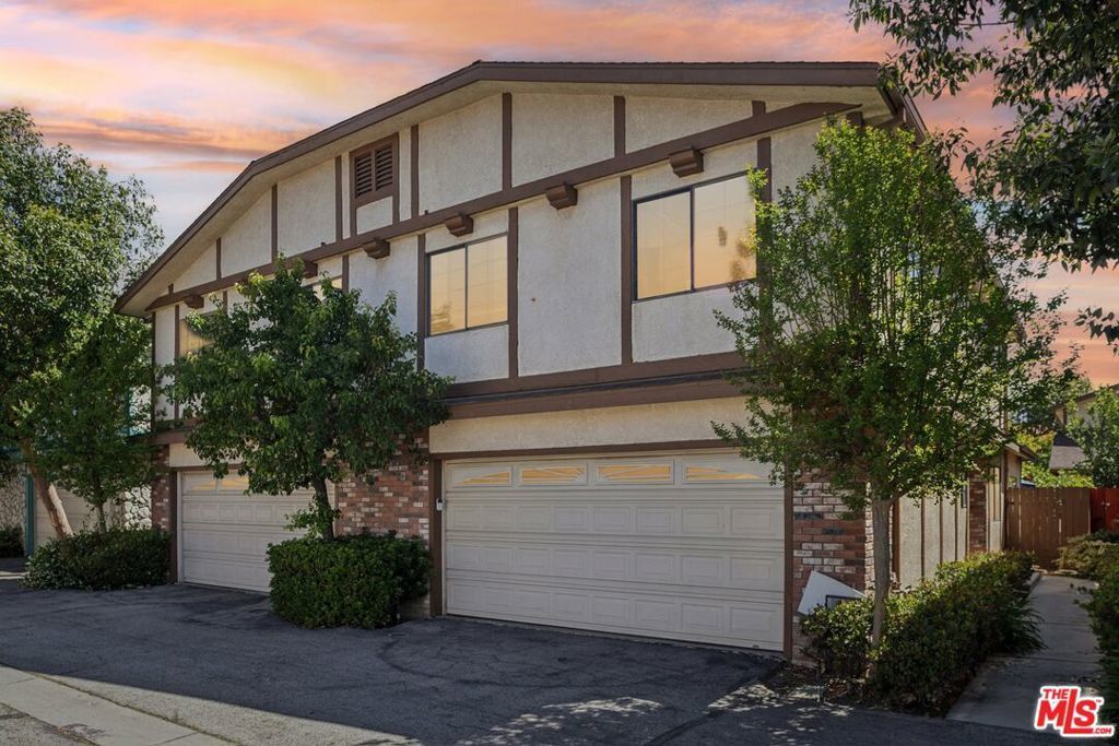 18424 Keswick Street # 12, Reseda