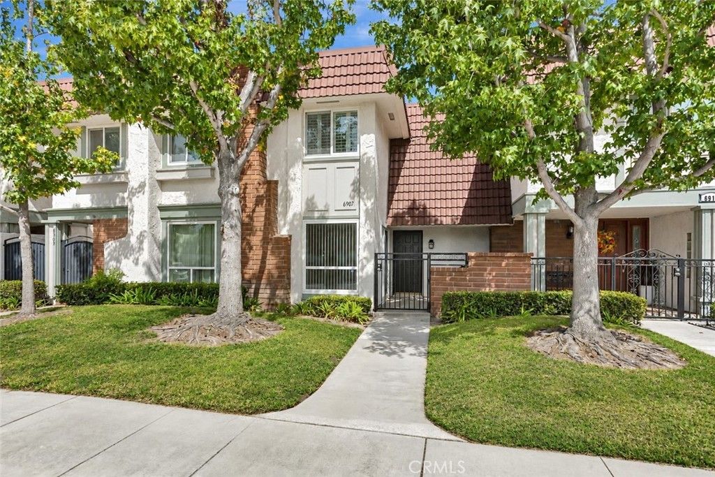 6907 Orangewood, Cypress
