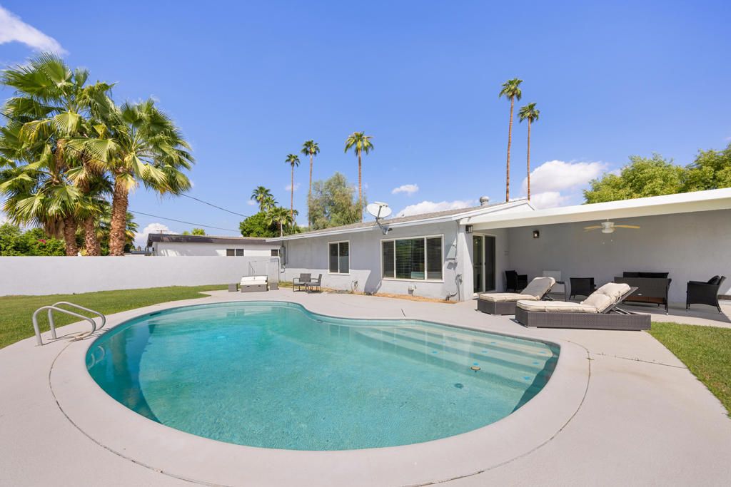 74081 Erin Street, Palm Desert