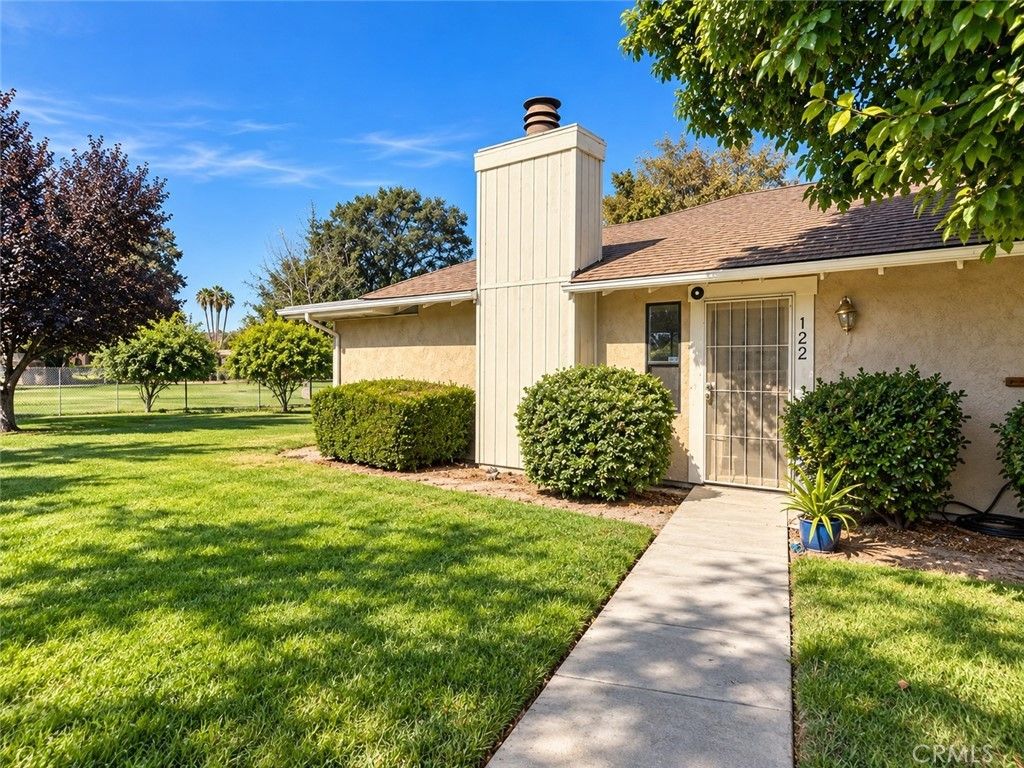 122 Flag, Paso Robles