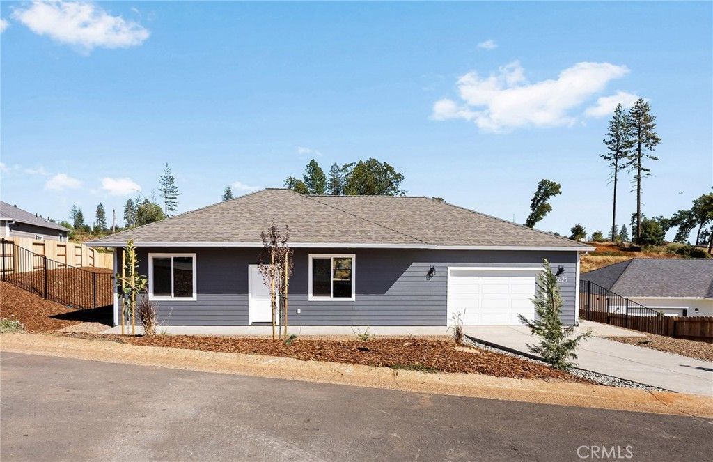 5826 Golden Oaks Road, Paradise