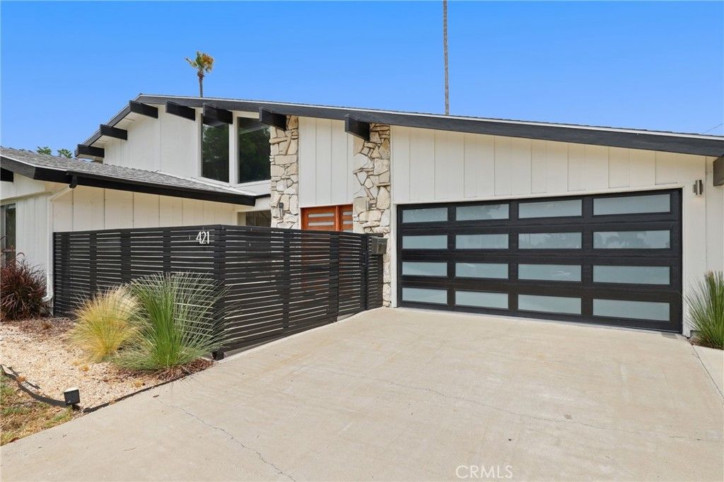 421 Larry Lane, Placentia